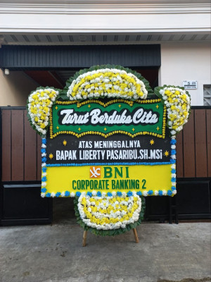 Papan Bunga Duka di Padaasih